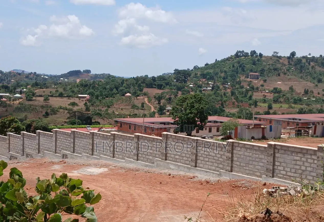 Prime Plots for Sale at Kampiringisa~Muyira Kulya Show Land Estate. in Kamengo
