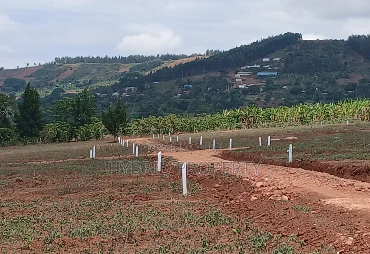 Prime Plots for Sale at Kampiringisa~Muyira Kulya Show Land Estate. in Kamengo