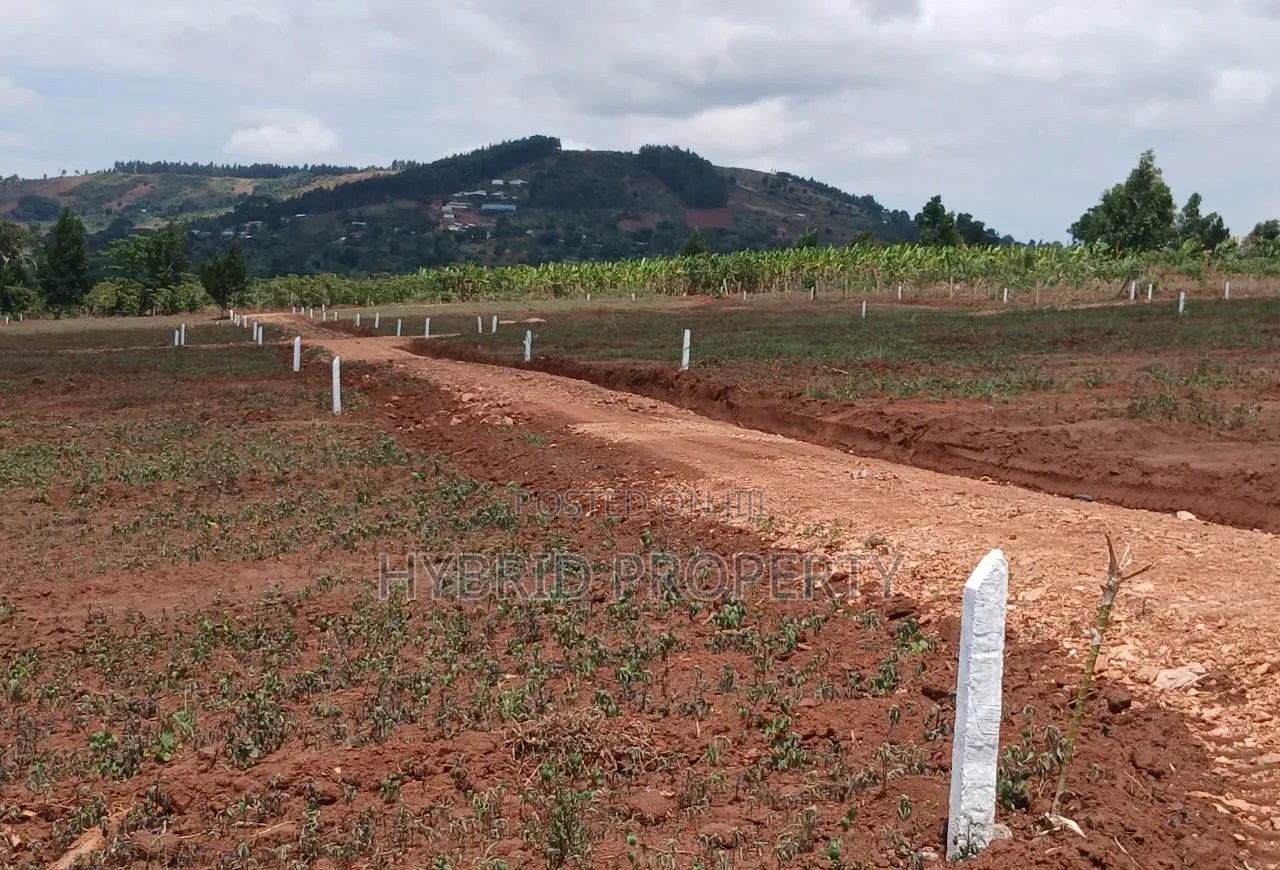 Prime Plots for Sale at Kampiringisa~Muyira Kulya Show Land Estate. in Kamengo