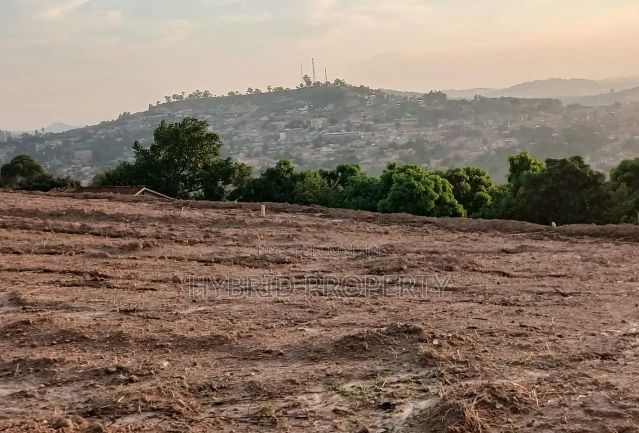 Prime Plots for Sale at Namagoma Hill View Modern Estate~Masaka Road. in Nsangi
