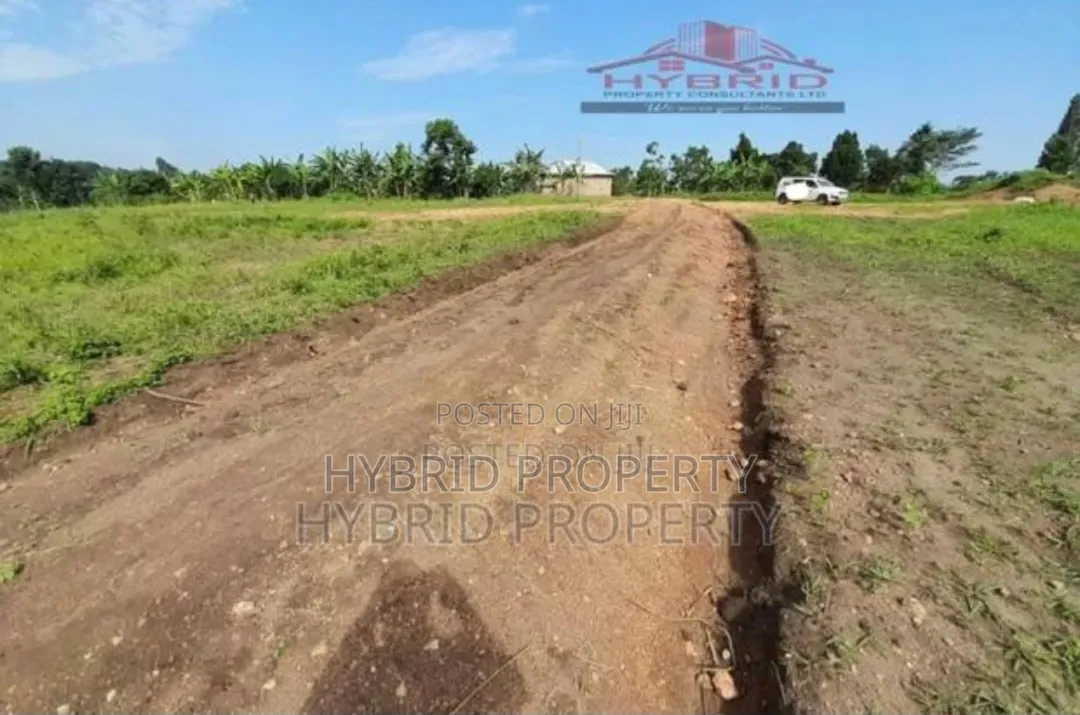 Prime Plots for Sale at Busiika~Vumba Elite Estate~Gayaza Rd in Wakiso / Wakiso