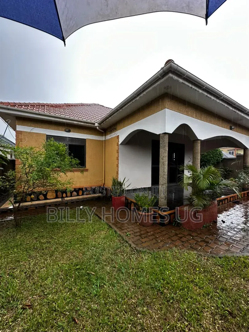 3bdrm House in Goma for sale in Goma