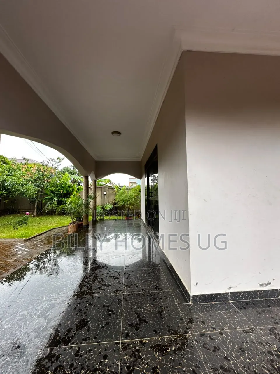 3bdrm House in Goma for sale in Goma