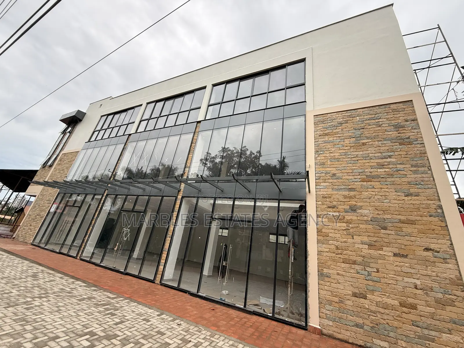 Office Space for Rent 1200sqms in Kololo in Central Division