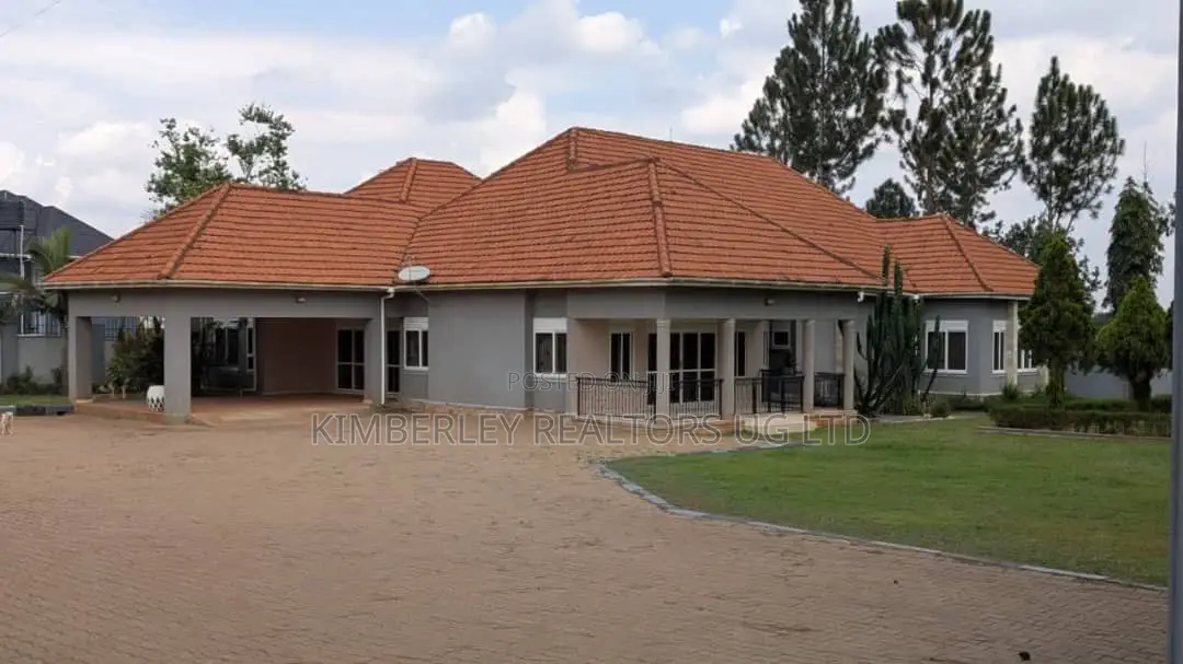 5bdrm House in Kira for sale in Kira