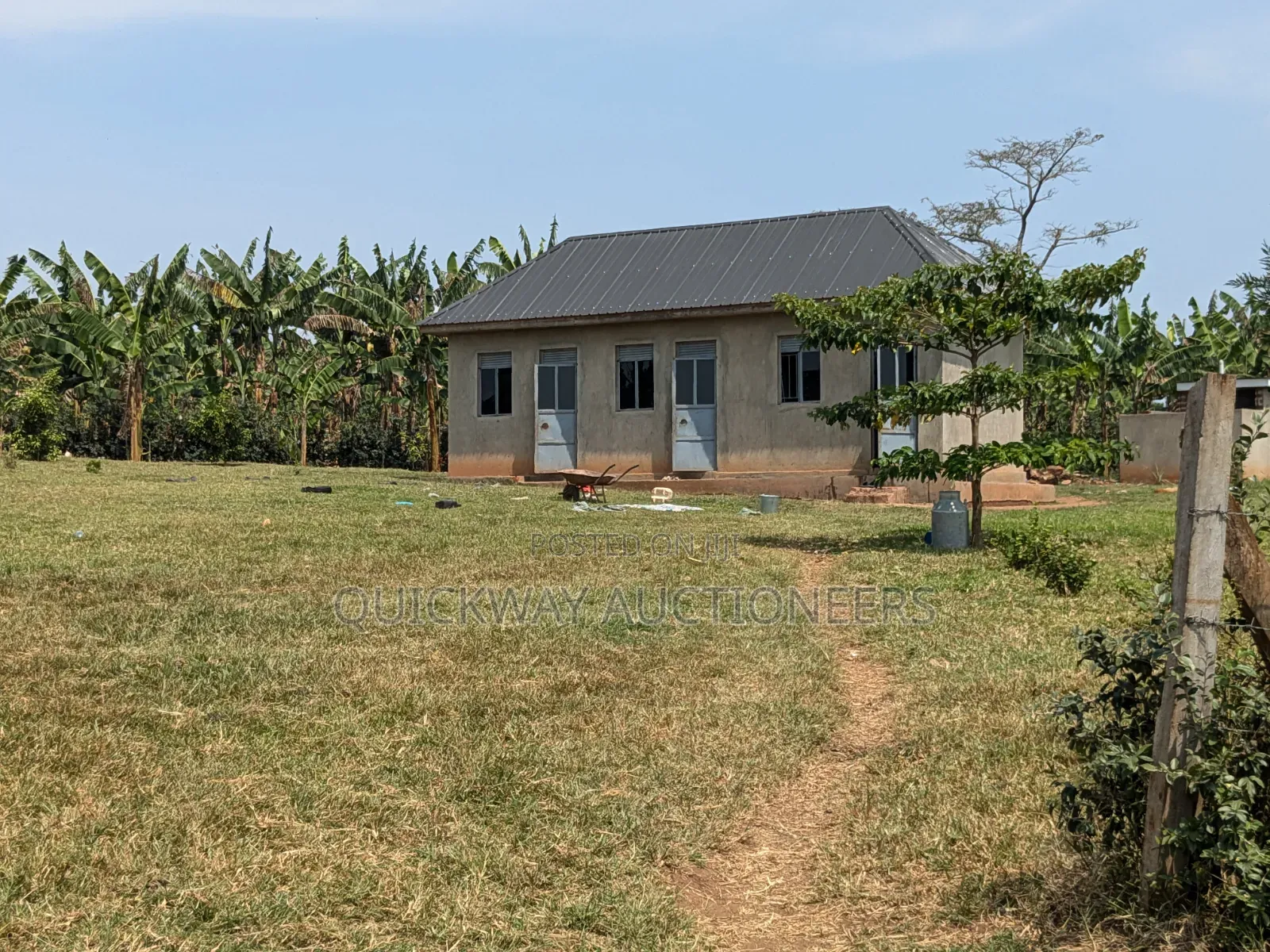 40-Acre Farm, Nakaseke - Farmhouse Valley Dam in Kisoro