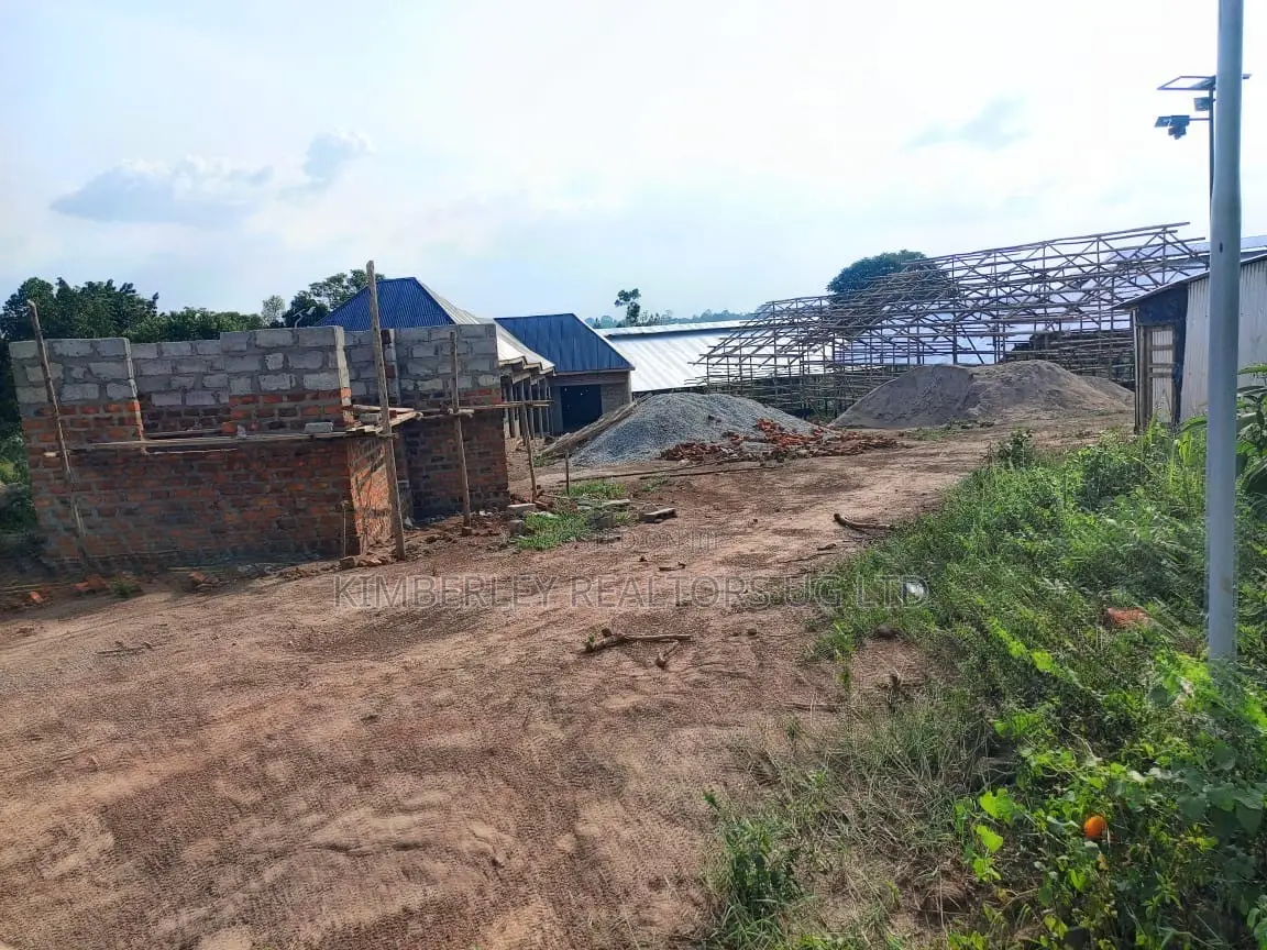  70×100ft Plot for Sale – Matugga Kiloro Kabale in Division A