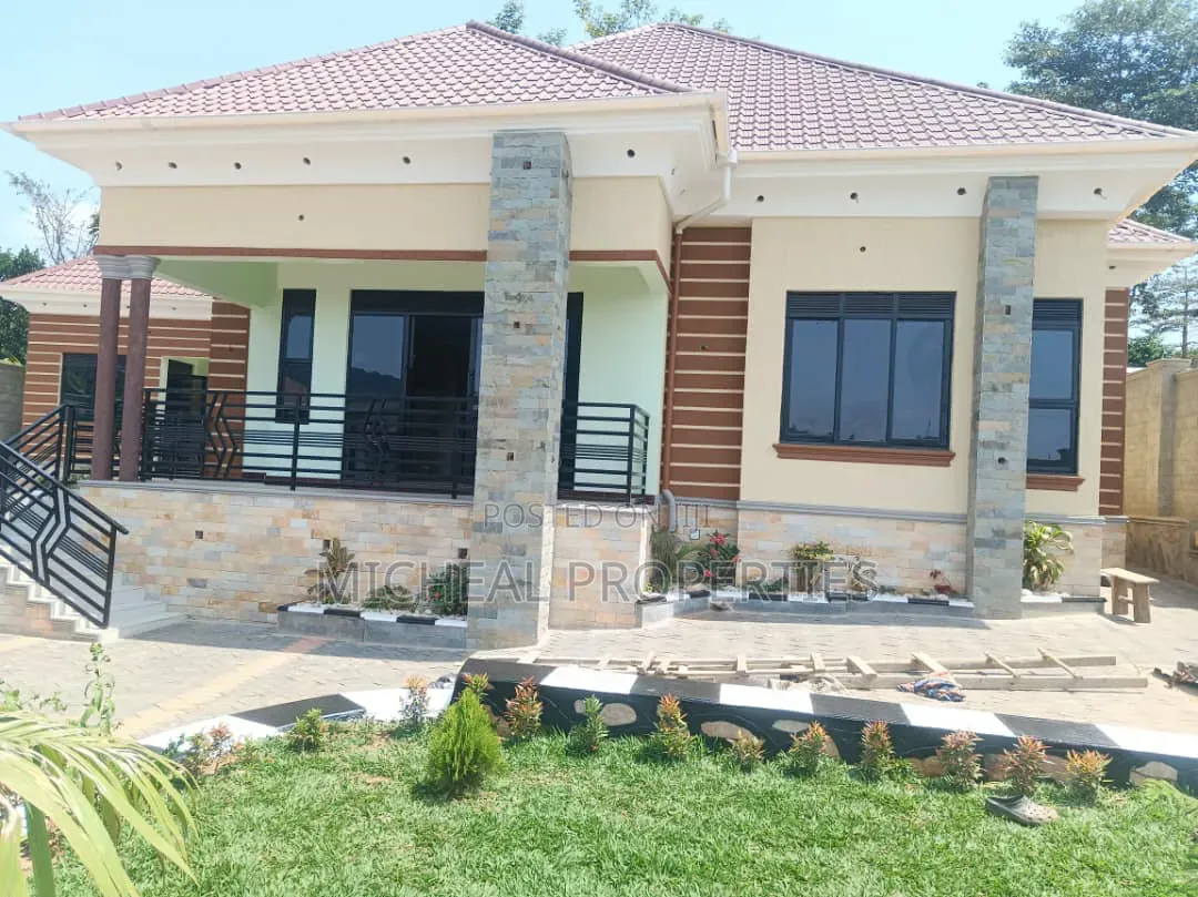 4bdrm House in Seta Namiryango At, Kawempe for sale in Kawempe