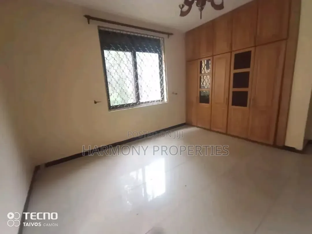 3bdrm Apartment in Lubowa, Central Division for rent in Central Division