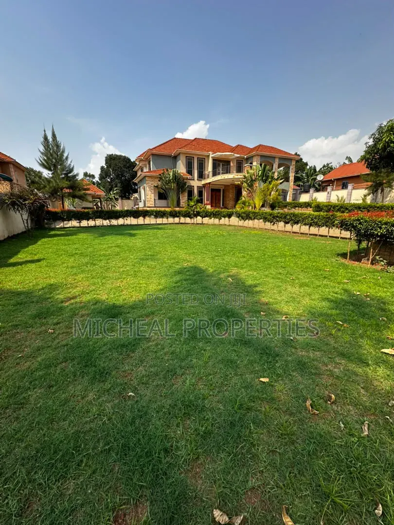 7bdrm House in Kira Nakwero 1.5B, Wakiso / Wakiso for sale in Wakiso / Wakiso