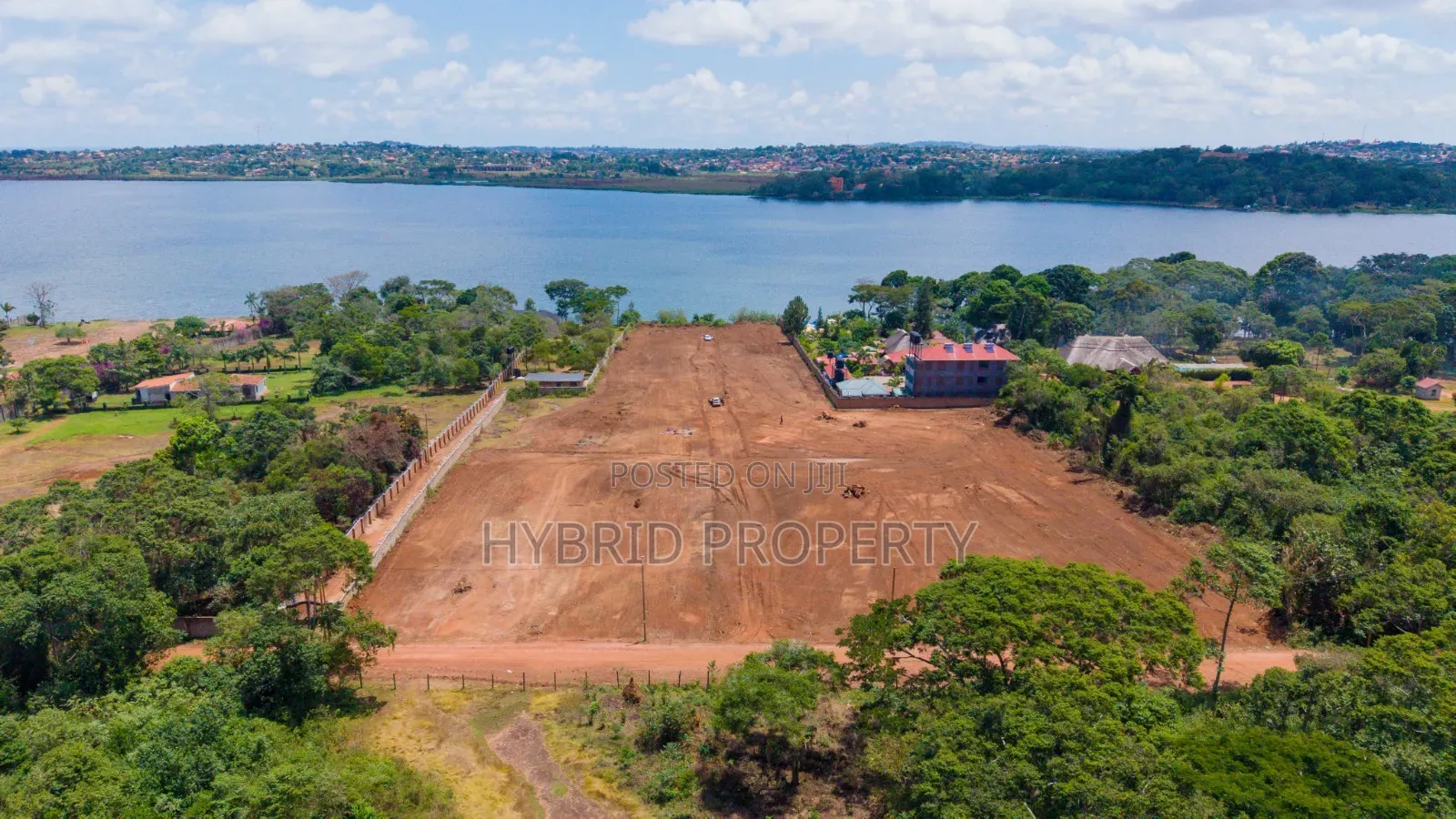 Prime Plots for Sale at Bwerenga~Bugiri Lake Touch Exotic Land Estate. in Katabi
