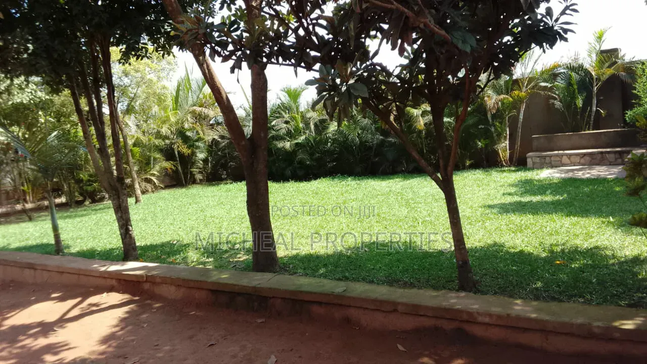 3bdrm House in Mpelerwe Jokorela At, Wakiso / Wakiso for sale in Wakiso / Wakiso