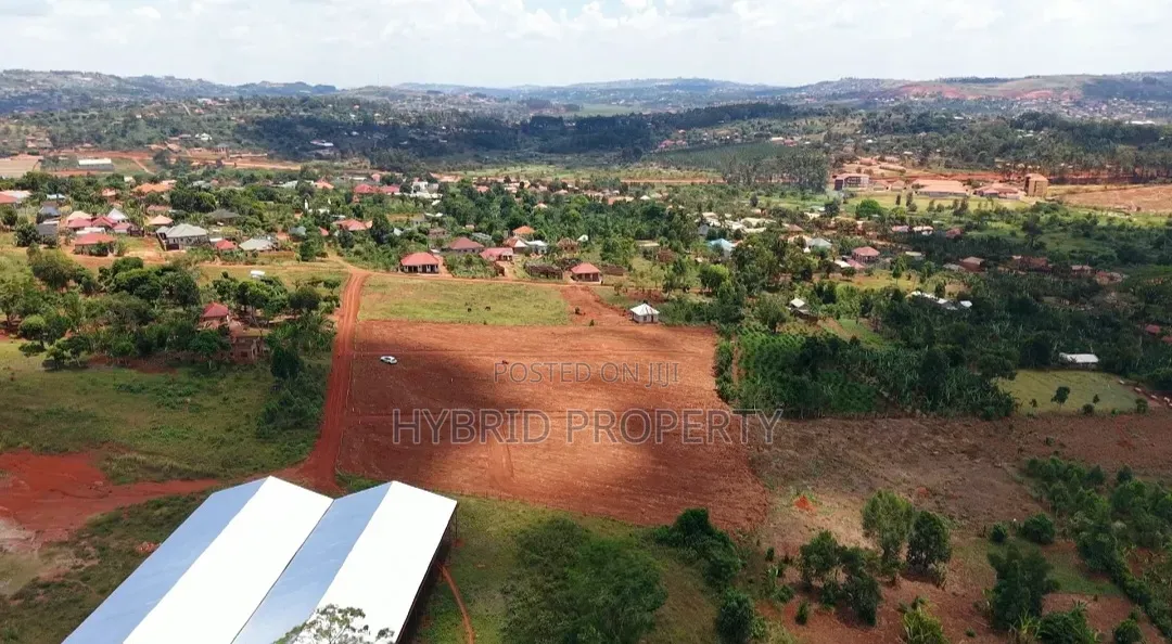 Prime Plots for Sale at Ssisa~Buswa Hill View Land Estate~Entebbe Road in Ssisa