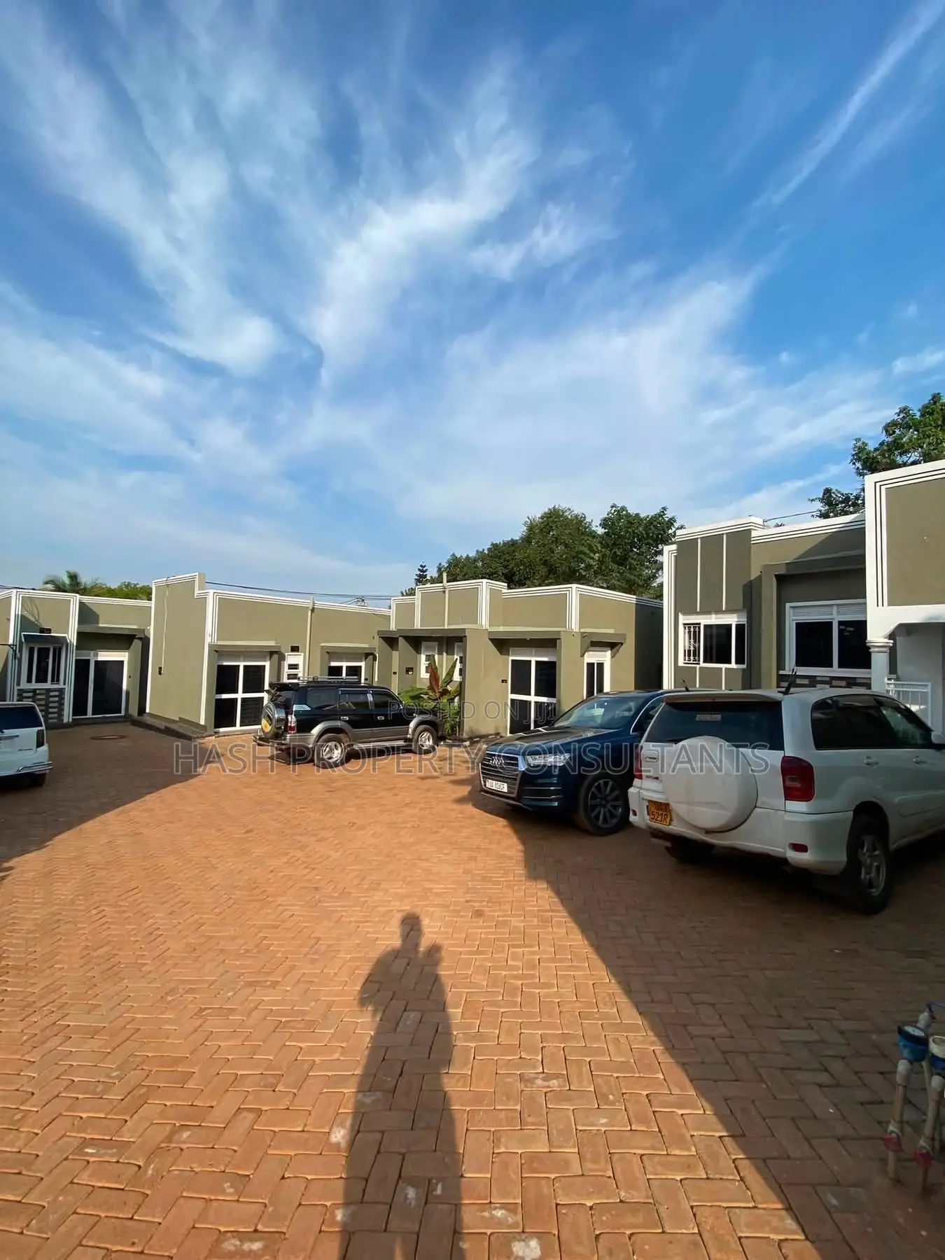 2bdrm House in Kisugu, Central Division for rent in Central Division