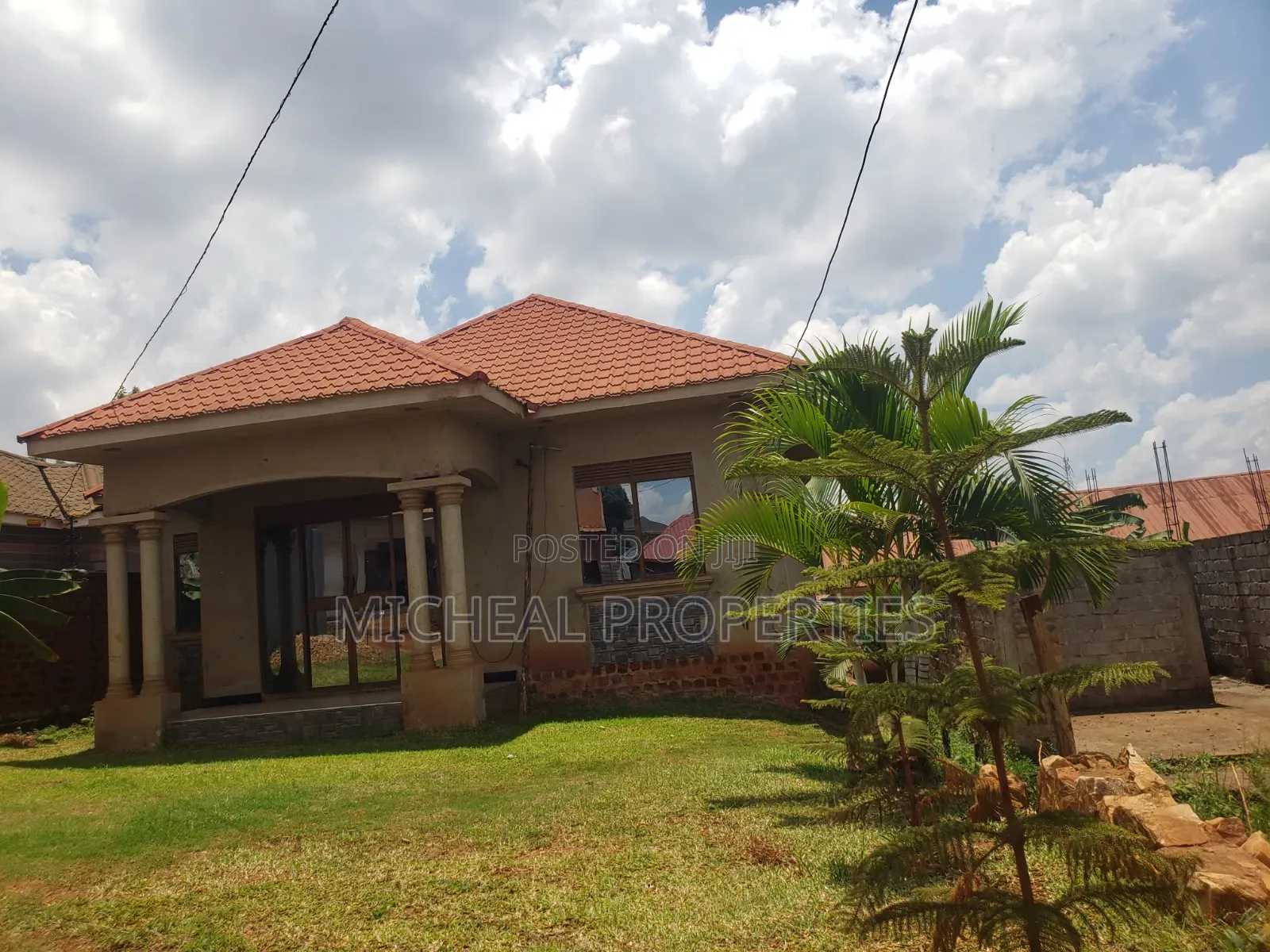 3bdrm House in Kitezi Kabaga Rd At, Wakiso / Wakiso for sale in Wakiso / Wakiso