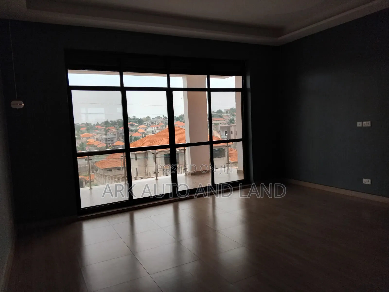 5bdrm House in Kira for sale in Kira