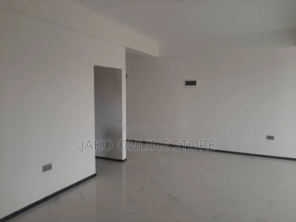 3bdrm Condo in Naguru, Nakawa for sale in Nakawa