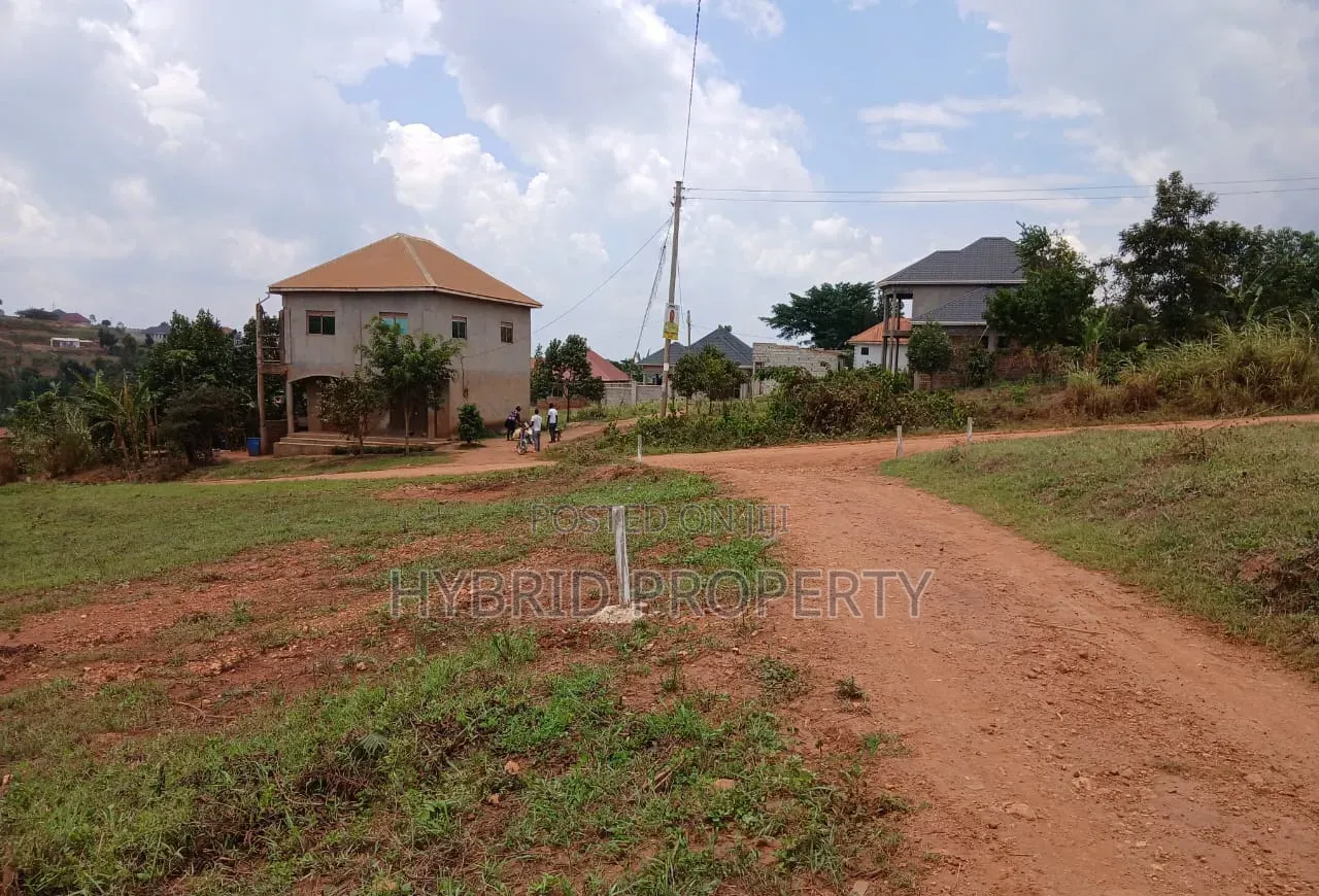 Prime Plots for Sale at Namusera~Kakunyu Wakiso Modern Land Estate X. in Wakiso / Wakiso