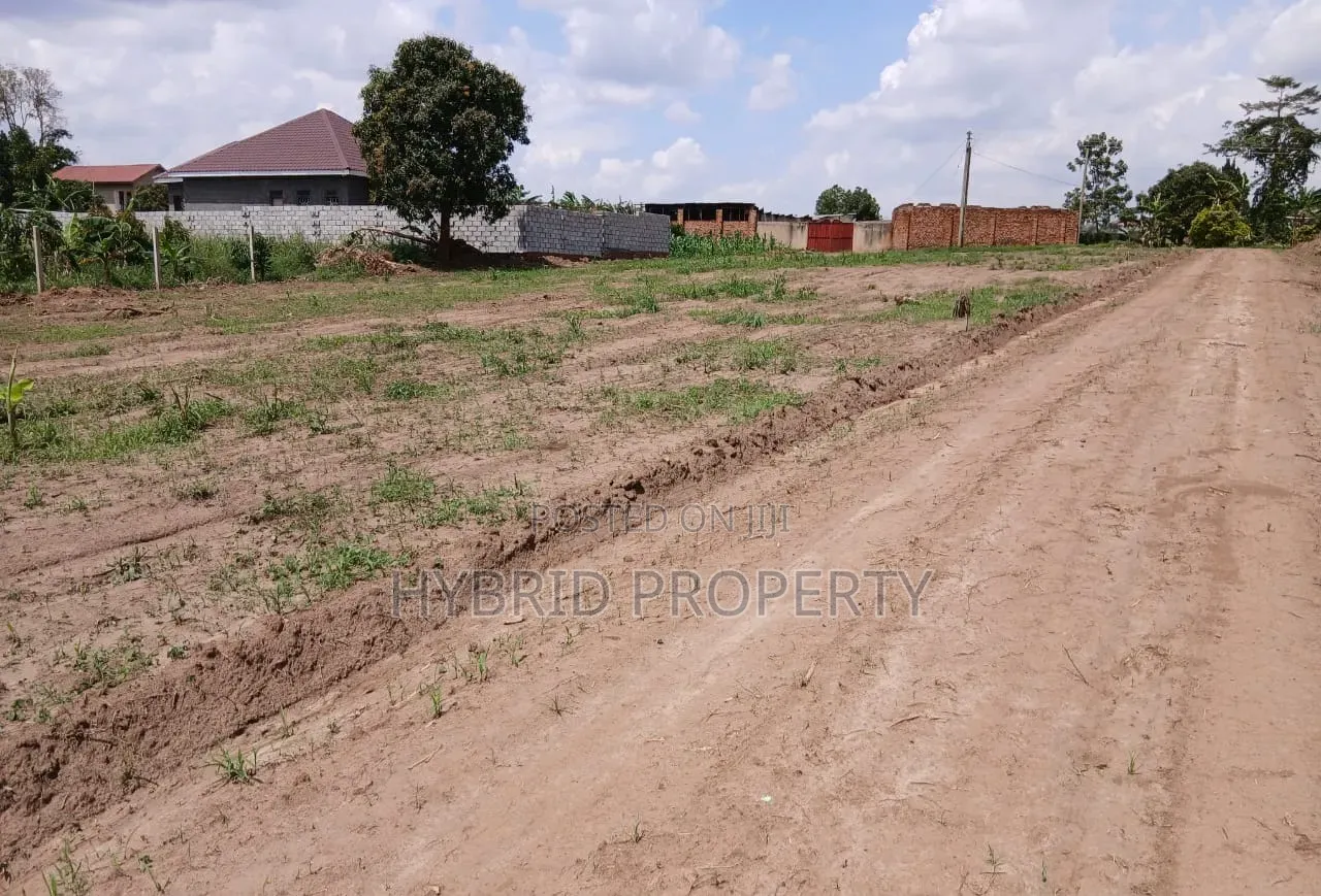 Prime Plots for Sale at Bukalango Kulya Show Land Estate~Hoima Road X in Kakiri