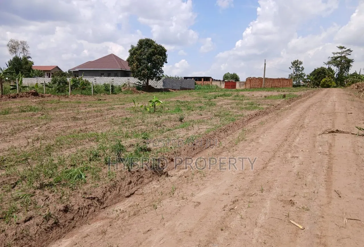 Prime Plots for Sale at Bukalango Kulya Show Land Estate~Hoima Road X in Kakiri