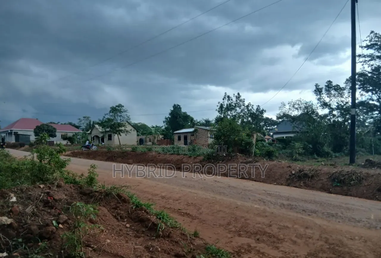 Prime Plots for Sale at Kakiri~Mwera Kikeeka Land Estate~Hoima Road V. in Kakiri