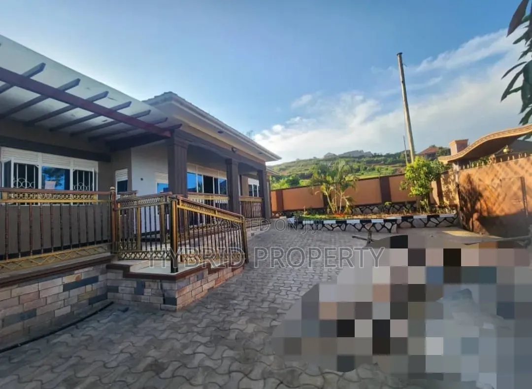 4bdrm House in Matugga~Kiryagonja, Gombe for sale in Gombe