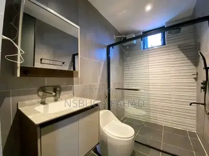 2bdrm House in Kisaasi, Central Division for rent in Central Division