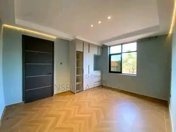 2bdrm House in Kisaasi, Central Division for rent in Central Division