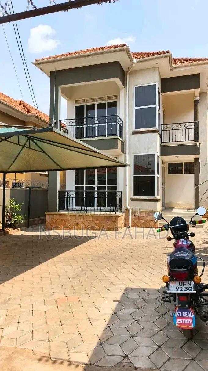 3bdrm House in Kisaasi Ntinda Road, Central Division for rent in Central Division