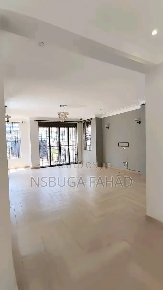 3bdrm House in Kisaasi Ntinda Road, Central Division for rent in Central Division