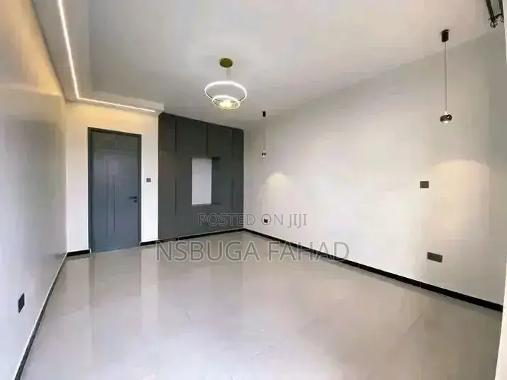 2bdrm House in Kisaasi Bukoto Road, Central Division for rent in Central Division