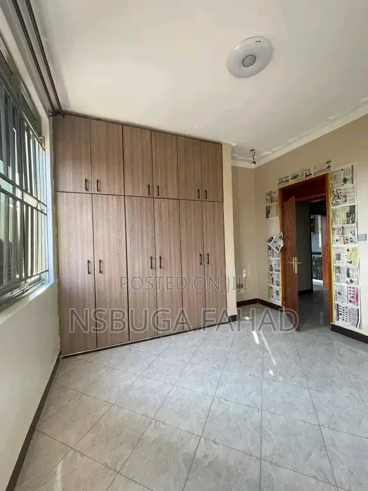 2bdrm House in Kisaasi, Central Division for rent in Central Division