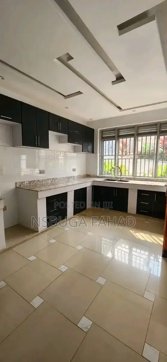3bdrm House in Standalone Ntinda, Central Division for rent in Central Division