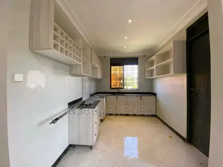 1bdrm House in Kisaasi, Central Division for rent in Central Division