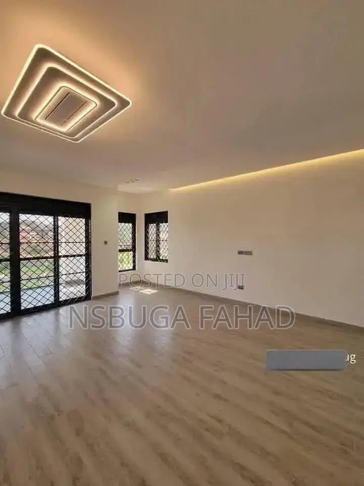 5bdrm House in Standalone Ntinda, Central Division for rent in Central Division