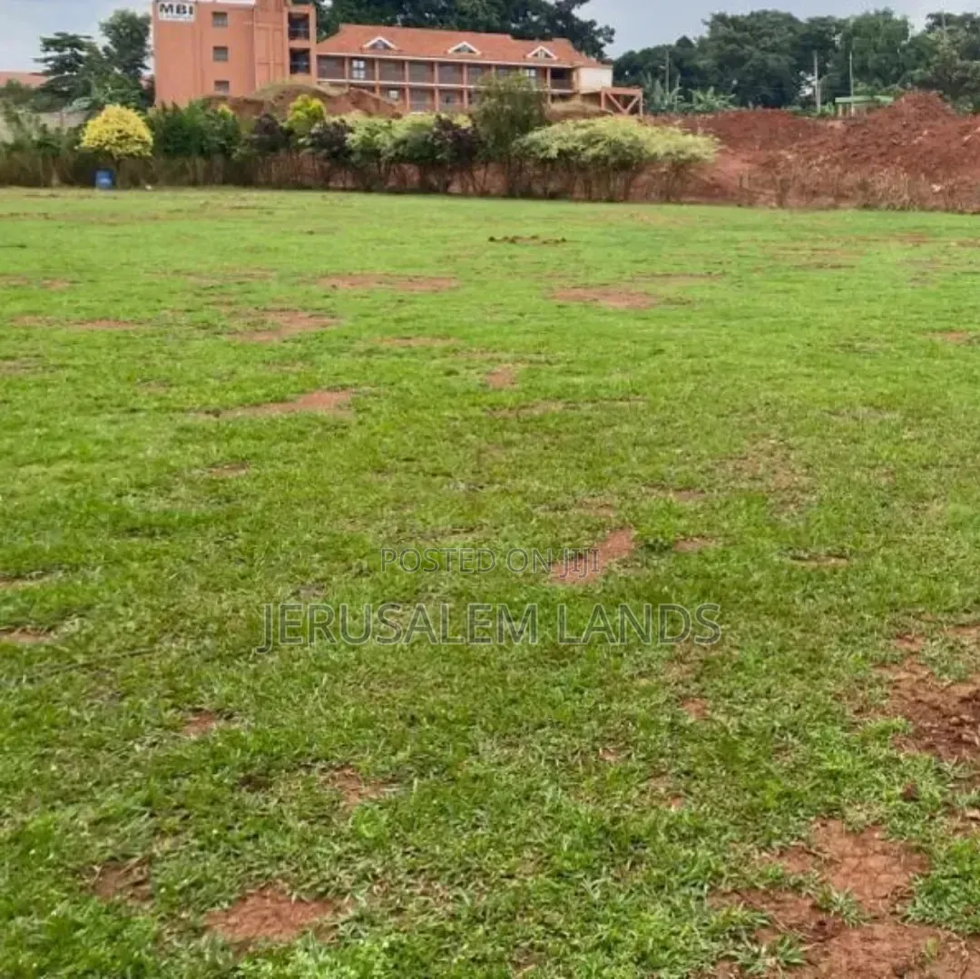 450 Decimals on Sir Apollo Kagwa Road Makerere Available. in Central Division
