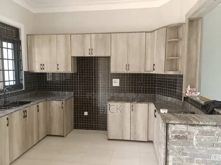 4bdrm House in Kira, Nakawa for sale in Nakawa