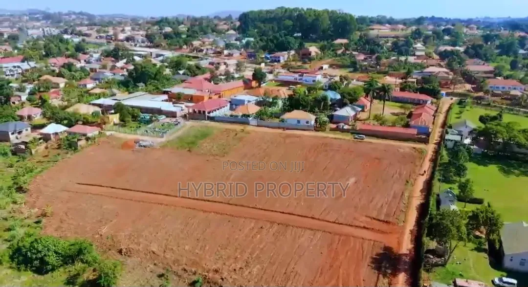 Prime Plots for Sale at Namusera Modern Tarmac Land Estate~Hoima Rd X. in Wakiso / Wakiso