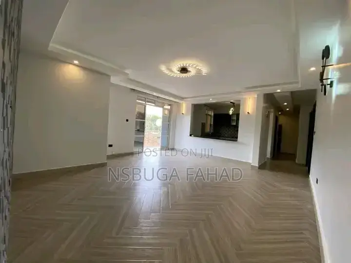 2bdrm House in Kisaasi, Central Division for rent in Central Division