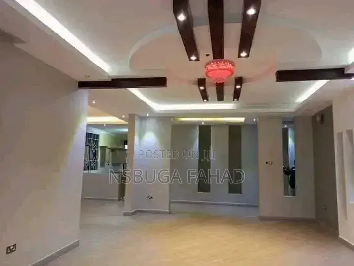 4bdrm House in Standalone Kisaasi, Central Division for rent in Central Division