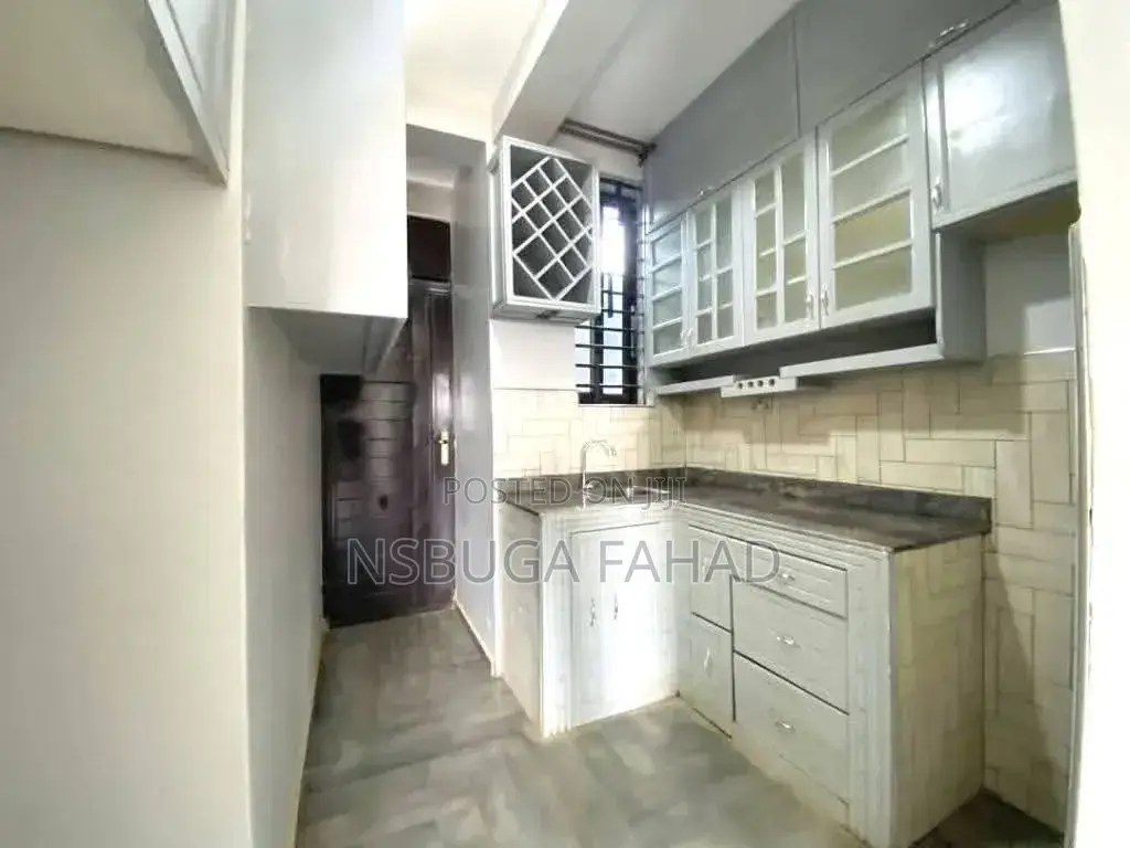 2bdrm House in Kisaasi, Central Division for rent in Central Division