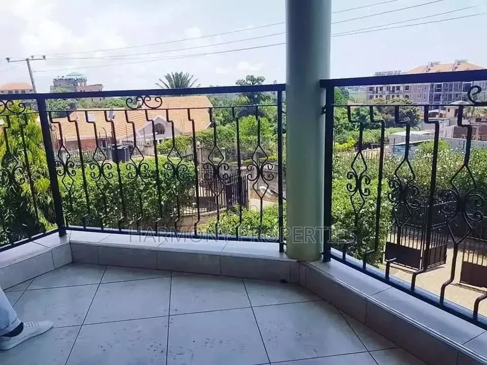 3bdrm Villa in Bugolobi, Central Division for rent in Central Division
