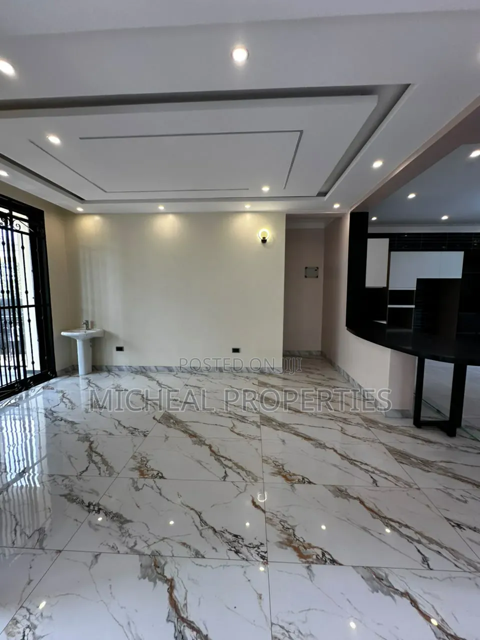 6bdrm House in Kira Town At 950M, Wakiso / Wakiso for sale in Wakiso / Wakiso