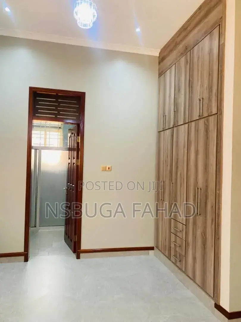 3bdrm House in Standalone Ntinda, Central Division for rent in Central Division