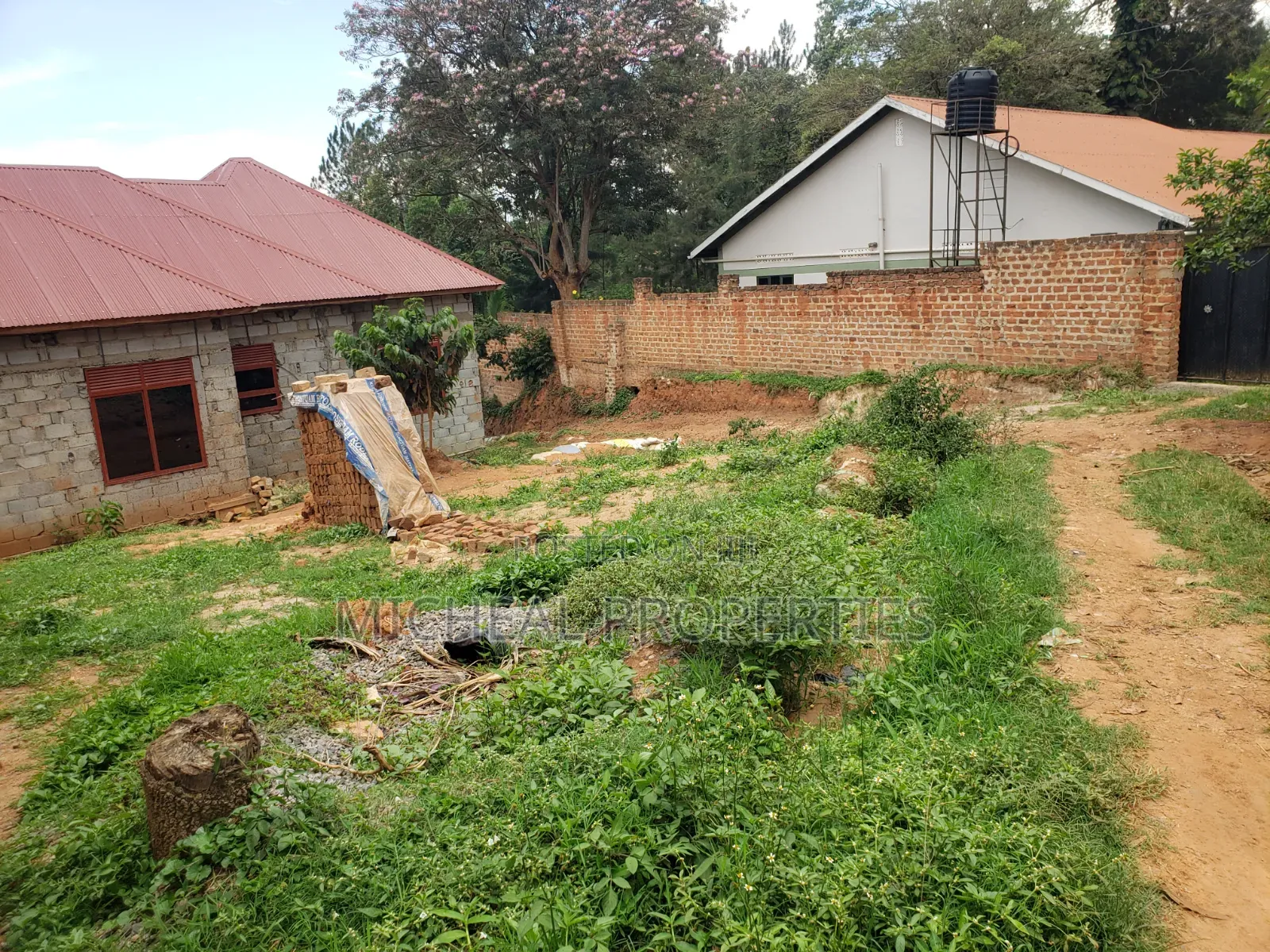 35ft by 50ft for Sell Mpelerwe Kitezi 17m Agreement in Wakiso / Wakiso