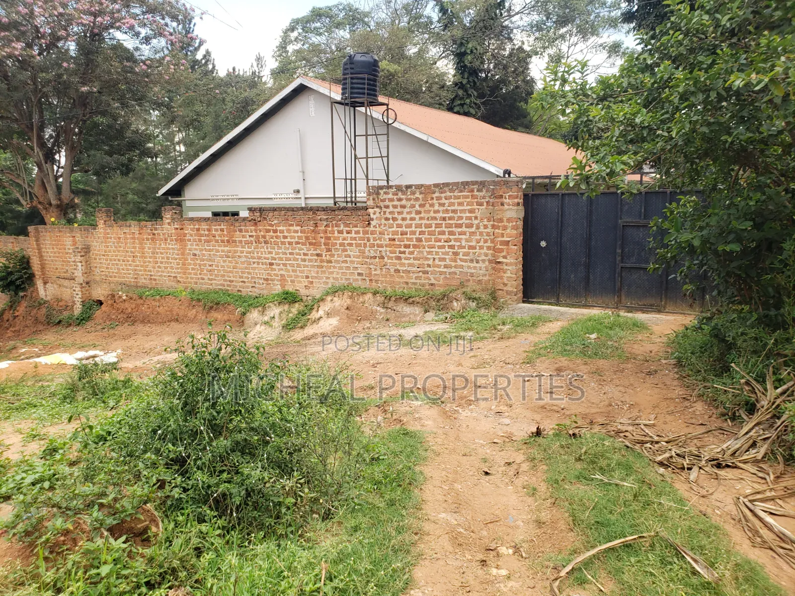 35ft by 50ft for Sell Mpelerwe Kitezi 17m Agreement in Wakiso / Wakiso