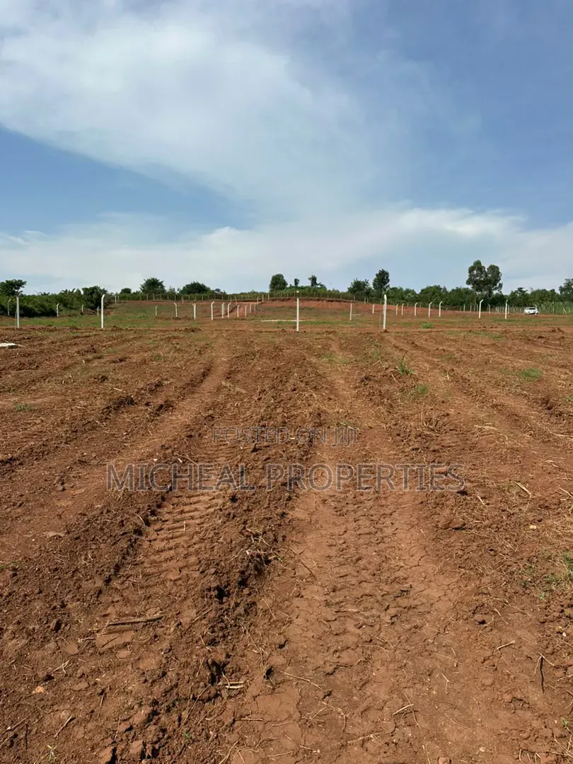 50ft by 100ft for Sell Gayaza Busukuma at 43m in Wakiso / Wakiso