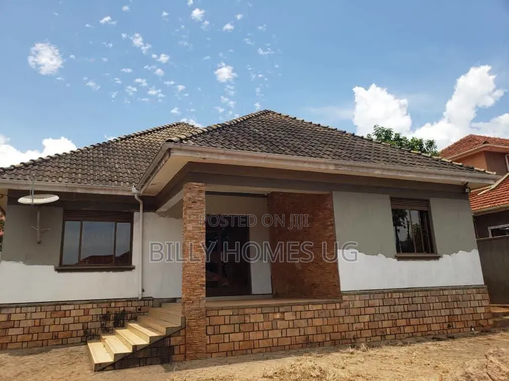3bdrm Bungalow in Nangabo for sale in Nangabo