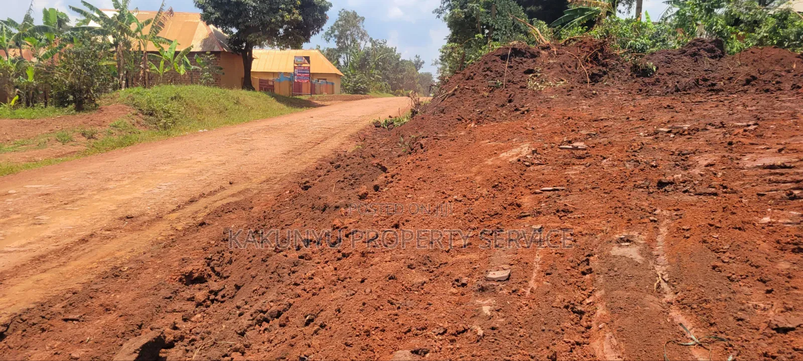 12 Namayumba Roadside Titled Plots in Wakiso / Wakiso