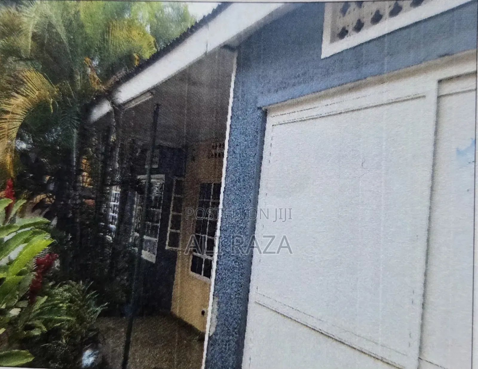 6bdrm Bungalow in Ntinda Estate, Central Division for sale in Central Division